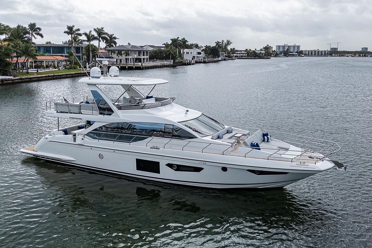 66' Azimut Alev yacht for rent in Miami — photo 1